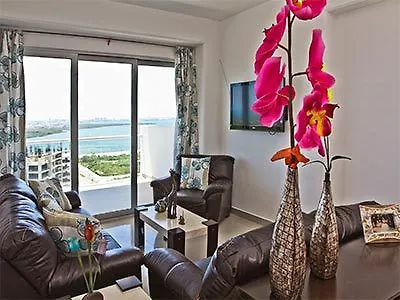 Torre Barcelona Suites Cancun Hotel