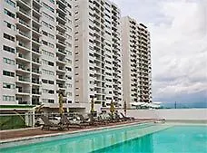 Hotel Torre Barcelona Suites Cancun